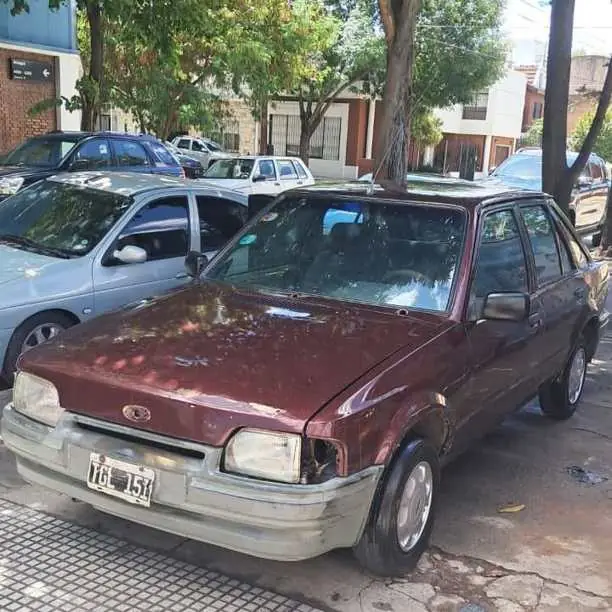 Ford escort modelo 94 con gnc motor audi mecanica impecable (no conosco al titular cedula y titulo