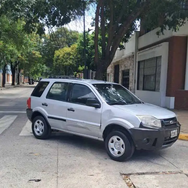 Ford ecosport nafta 2008 1.6 xls documentacion completa Levanta cristales cierre aire direccion$5.7