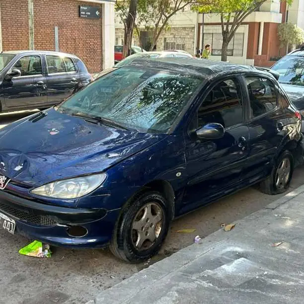 Peugeot 206 xt 2006 1.6 funcionando documentacion completa con detalles ala vista (debe infraccione