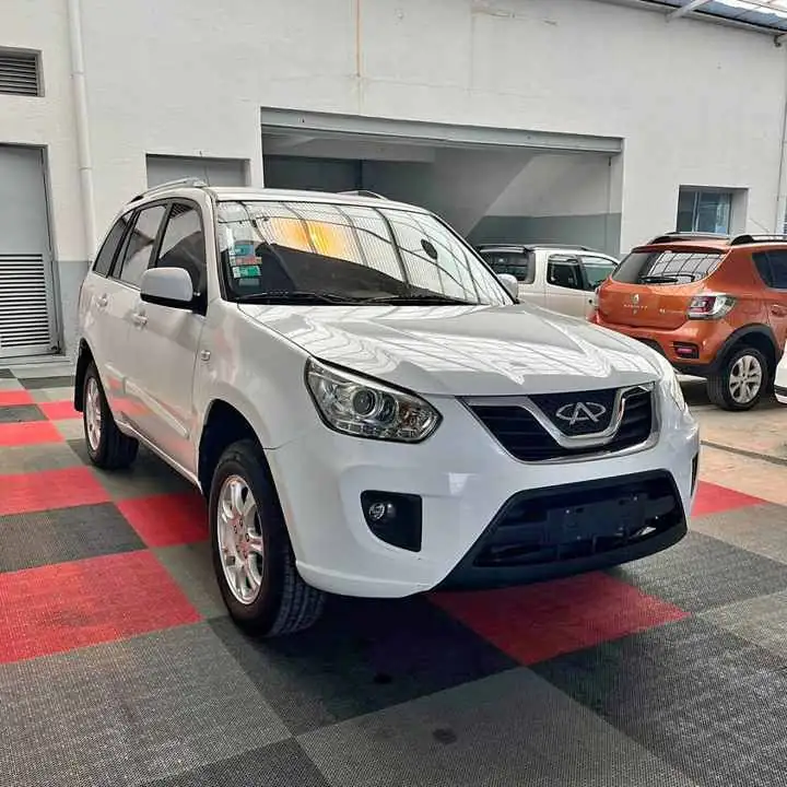 2013 Chery Tiggo L/13 Confort 1.6 MT pocos kms muy linda! Vendo o permuto