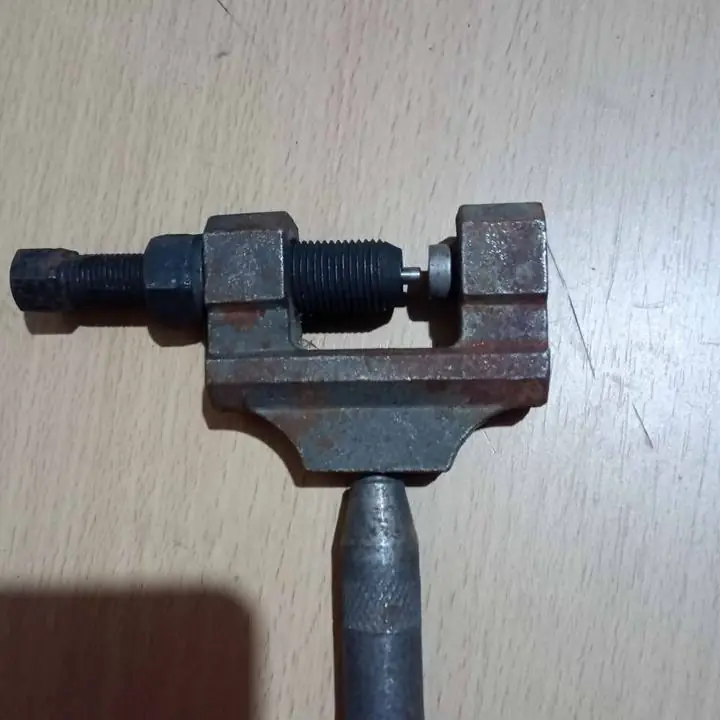 Vendo corta cadena para moto funciona todo
