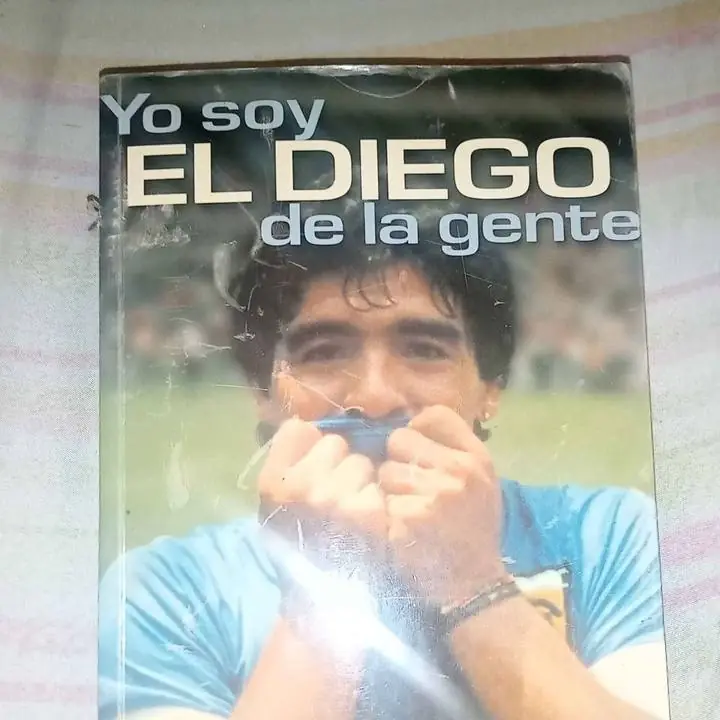 Vendo..libro Diego @ño.2000