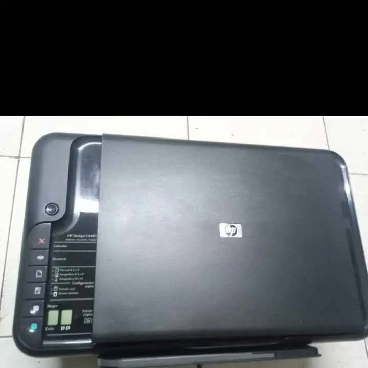 Vendo.. impresora hp.Deskjet F4480... funciona todo muy bien..sin cargador