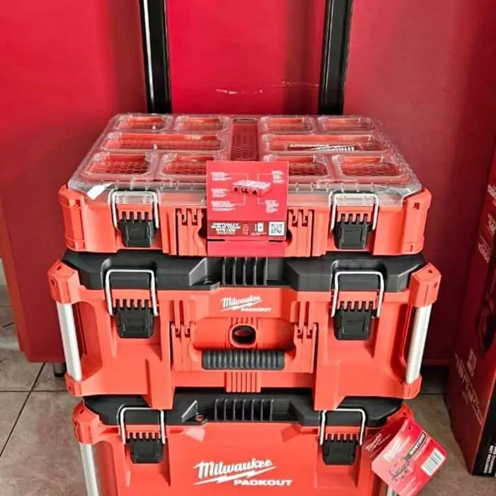 Cajas de herramientas Milwaukee
