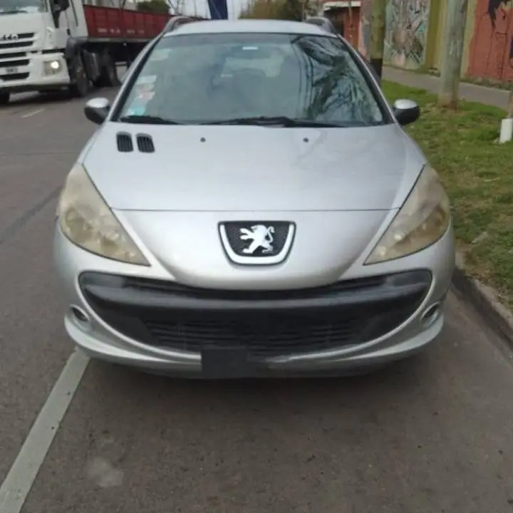 Peugeot 207 se con gnc