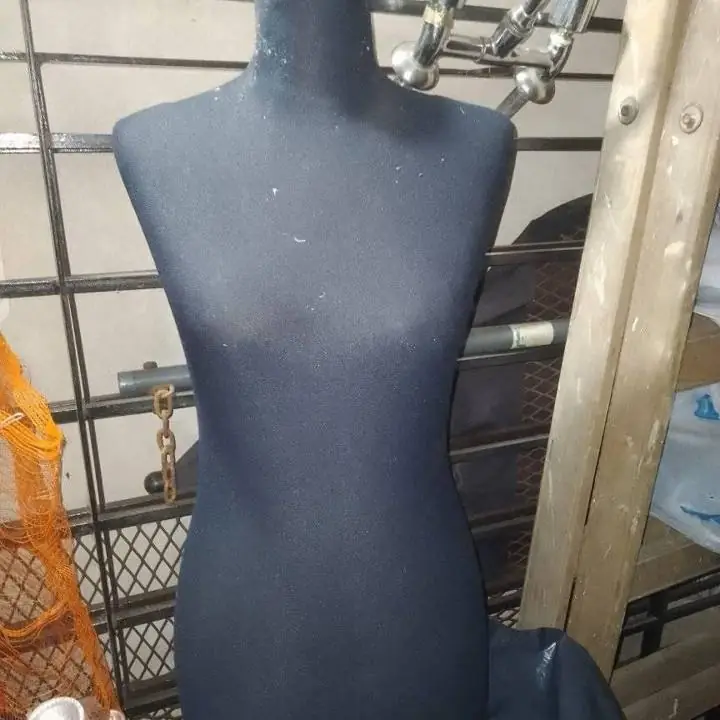 Maniquí modista