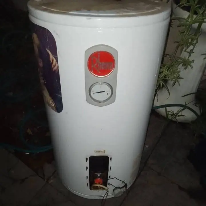 Termotanque eléctrico de 85 litros