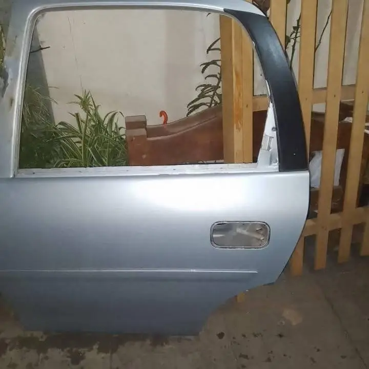 Puerta Chevrolet Corsa
