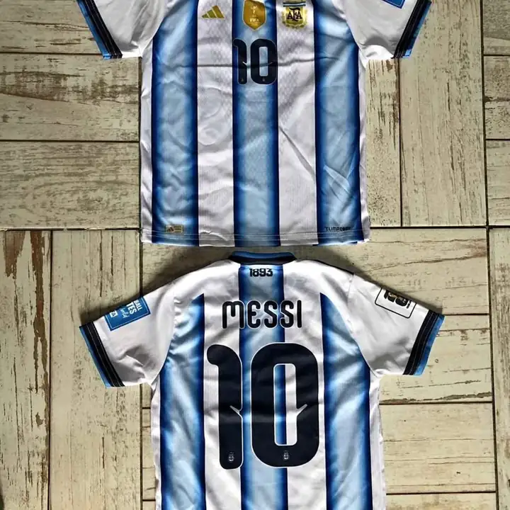 Remeras Celes y Blanca
