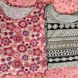 Remeras manga larga buzos estampados livianos media estación T42 exc estado jueves paternal 1 x $35