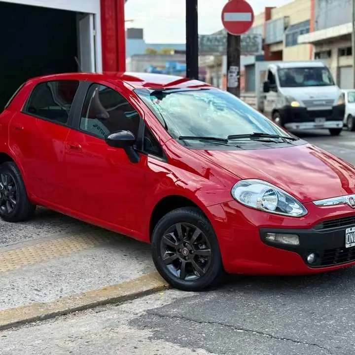2015 Fiat punto attractive pack top