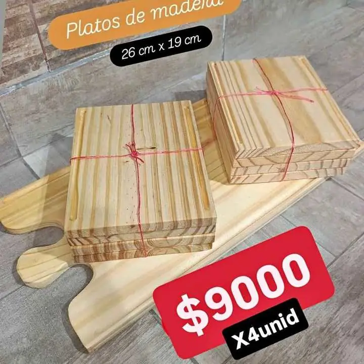 Platos de pino o eucalipto