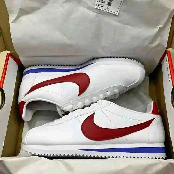 N i k e Cortez