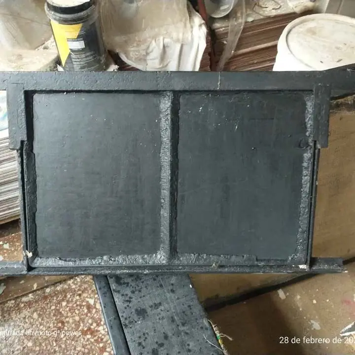 30cm x 45cm de hierro y vidrio 15000