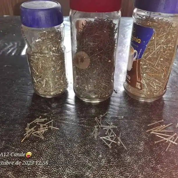 Son clavos chicos vendo para hoy 4mil por todos los clavos