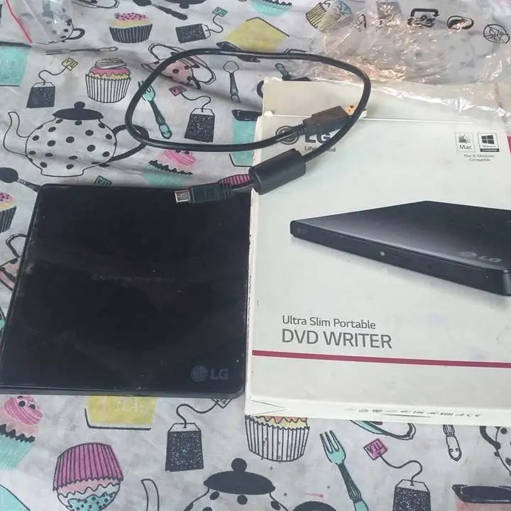 Dvd ultra slim vendo 8mil