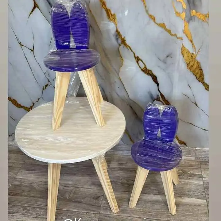 Mesa+2 sillitas infantiles