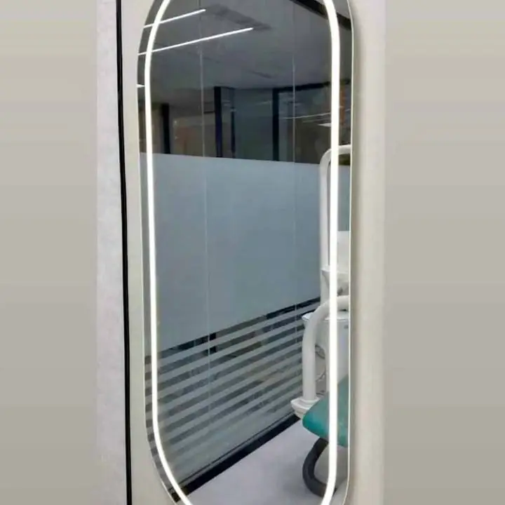 Espejo Moderno con luz Integrada y sistema Touch