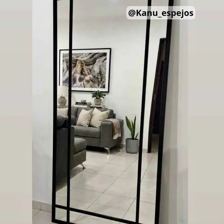 Espejo Hierro Repartido