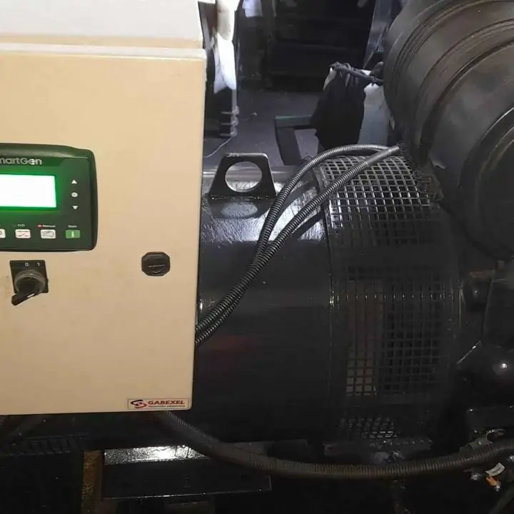 Grupo electrógeno 70 kva jhon deere trifasico diésel