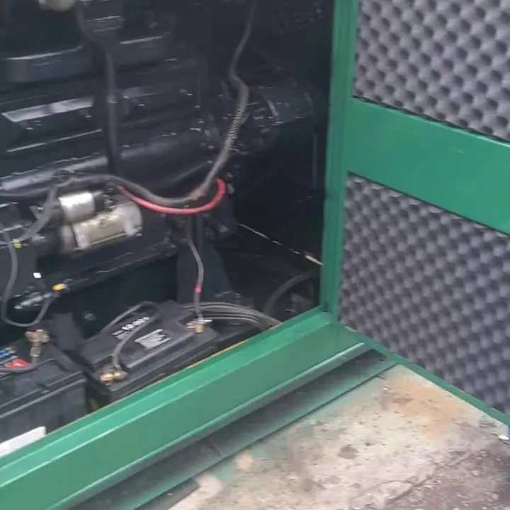 Grupo electrógeno 75 kva trifasico diésel, cabinado insonorizado, 142 horas de uso