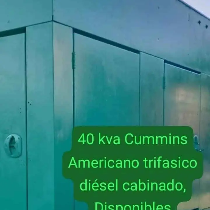 Generador 40 kva Cummins Americano trifasico diésel cabinado