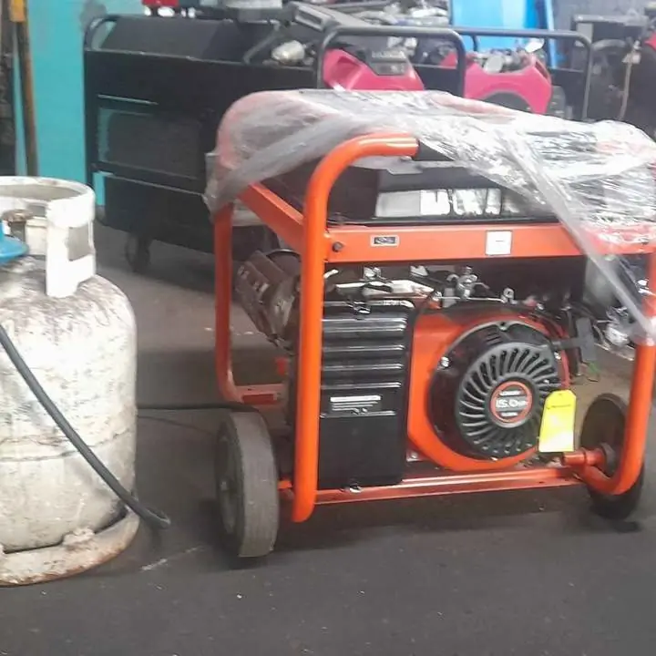 Grupo electrógeno 6.5 kva a, gas de garrafa, con garantía oferta