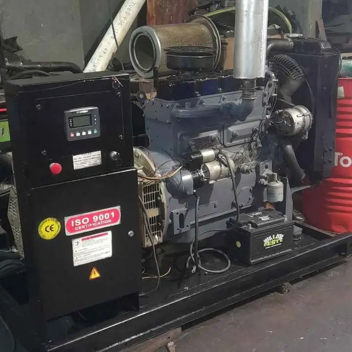 Grupo electrógeno 30 kva trifasico diésel, con controlador digital para transferencia automática