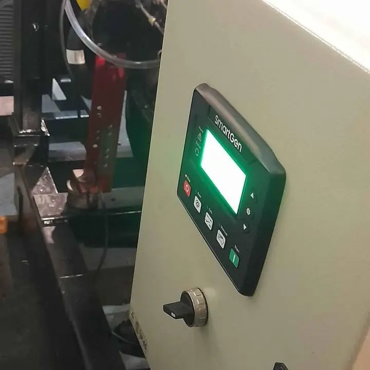 Grupo electrógeno 50 kva perkins trifasico diésel, como en la foto