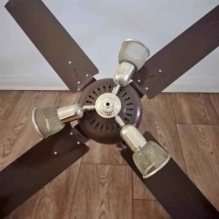 Ventilador techo 4 palas metalico con 3 luces 5 velocidades