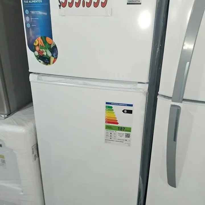 Heladera midea C/ freezer # 240 lts