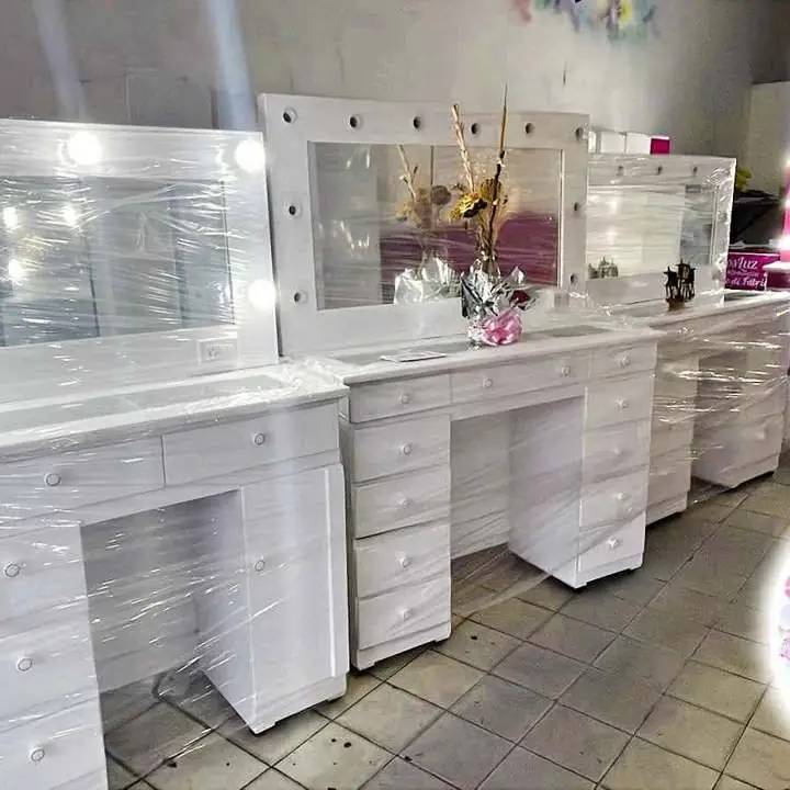 Máquillador Hollywood profesional Ideal para regalar Abonas al recibir Cel