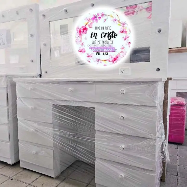 Maquilladores Hollywood especial para regalar en reyes Tenemos promos imperdiblees