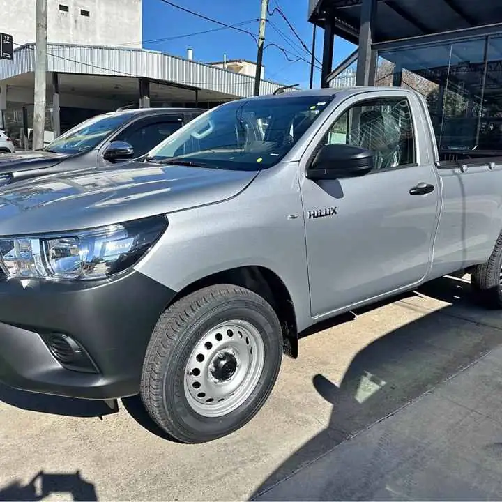 Toyota Hilux DX 0 km