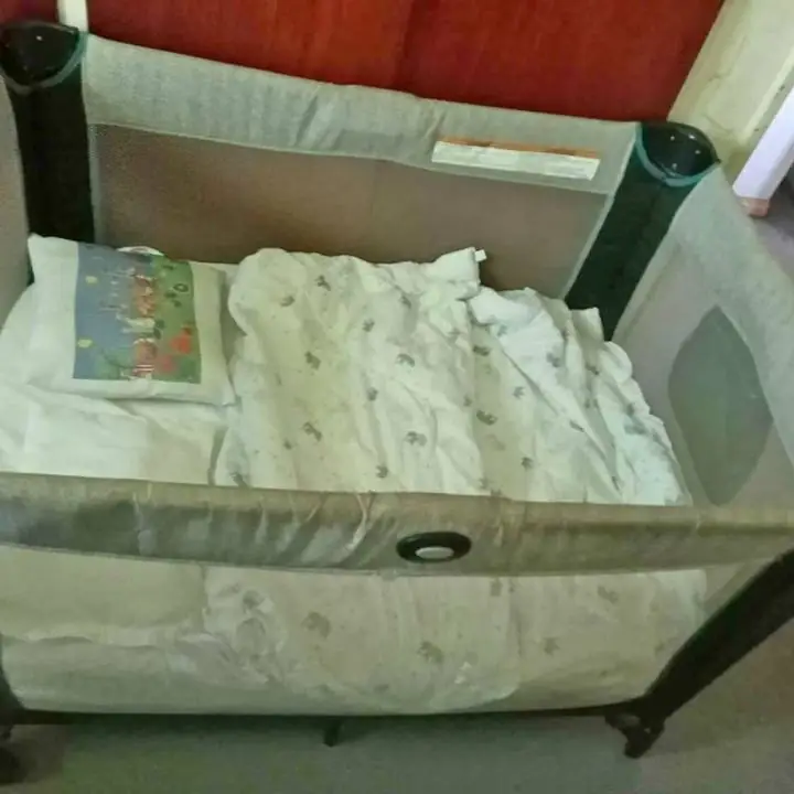 Cuna gracco más cambiador 2 pisos