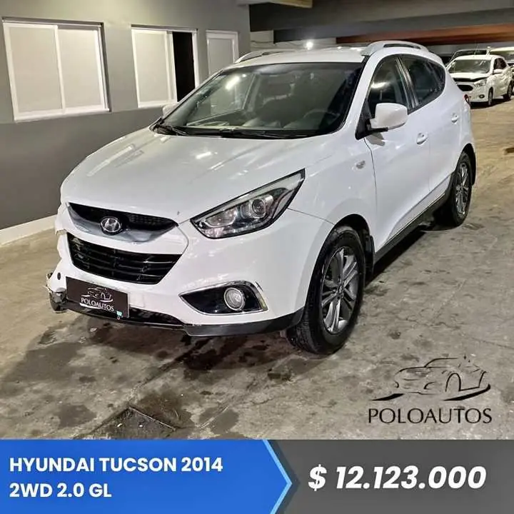 2014 Hyudai Tucson 2WD 2.0 GL en Marcha y Andando Chocada Poloautos