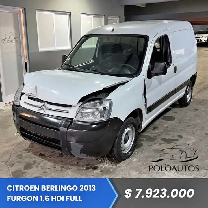 2013 Citroen Berlingo Furgon 1.6 HDI Full en Marcha y Andando Chocada Poloautos