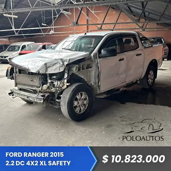 2015 Ford ranger 2.2 dc 4x2 xl safety chocada poloautos