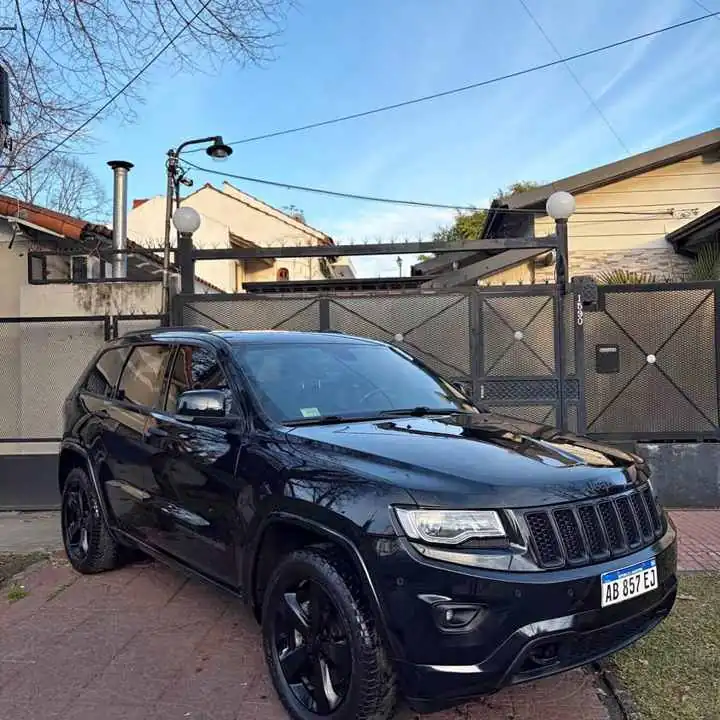 Jeep Grand Cherokee Overland 2016