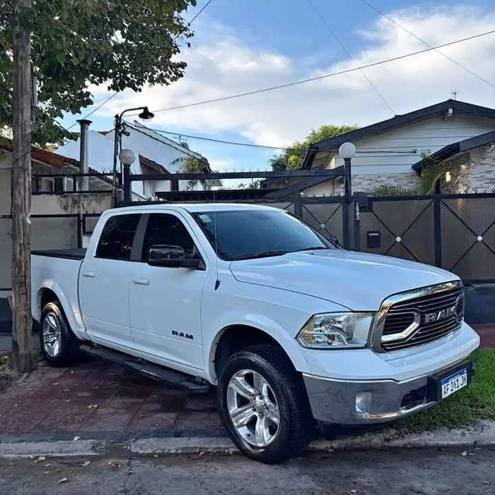 Dodge RAM 1500 Laramie 2022