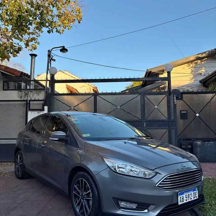 Ford Focus S 1.6 2017