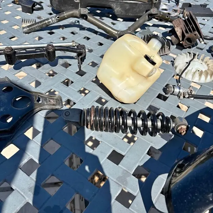 Amortiguador original yamaha jog + repuestos varios