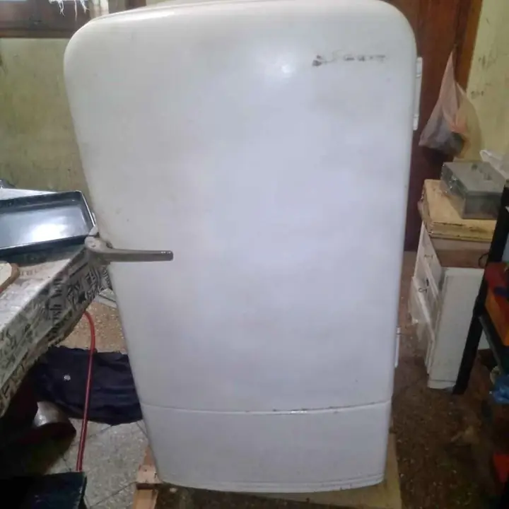 Heladera Siam 50 s/funcionar líquido.caba devoto leer descripción