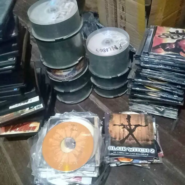 Películas dvd cd musica programas lote entero liquido