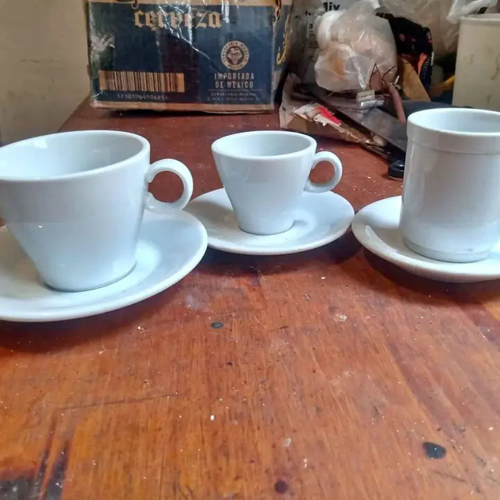 Tazas y platos tsuji esc oferta 14 tazas y 19 platos
