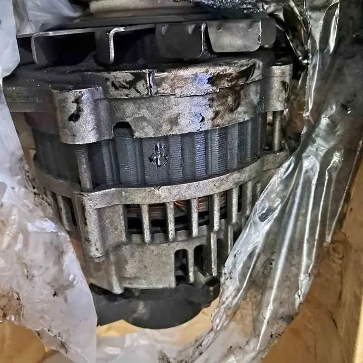 Alternador para repuestos o a reparar