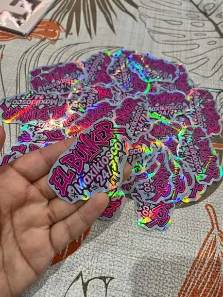 Stickers tornasolados