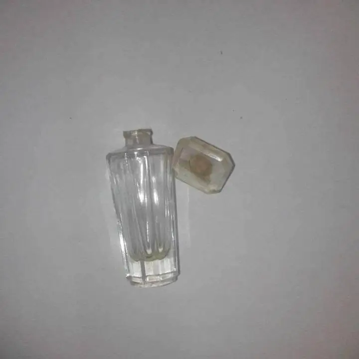 Mini+perfumero+recargable+acrílico+