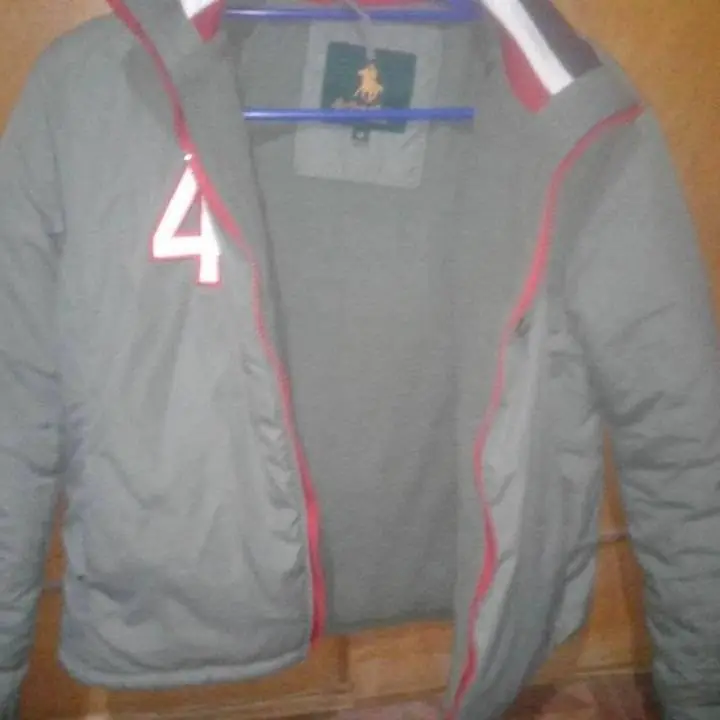 Campera+rompeviento+con+polar+polo+club