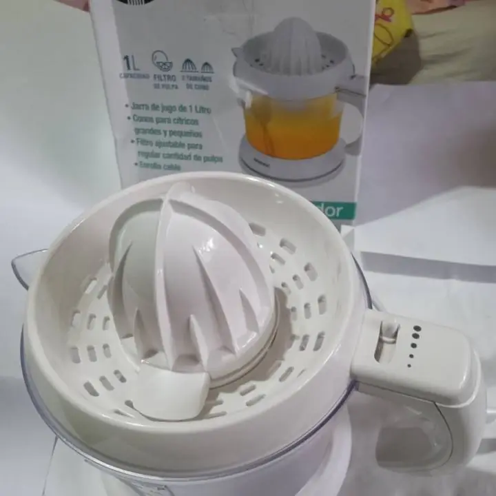 Exprimidor de cítricos eléctrico Daewo nuevo